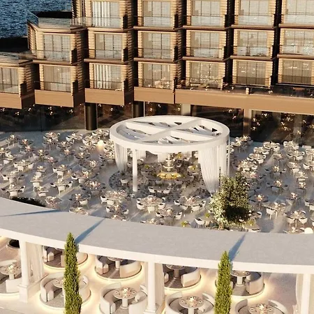Qlusive Hotel 5*