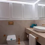 Qlusive ホテル 5*