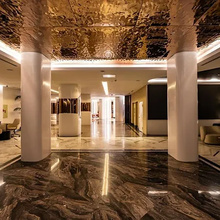 Hotel Qlusive