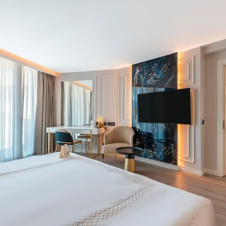 Qlusive Hotel Kusadası