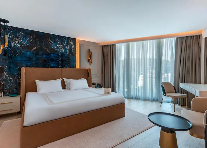 Qlusive 5* Kuşadası